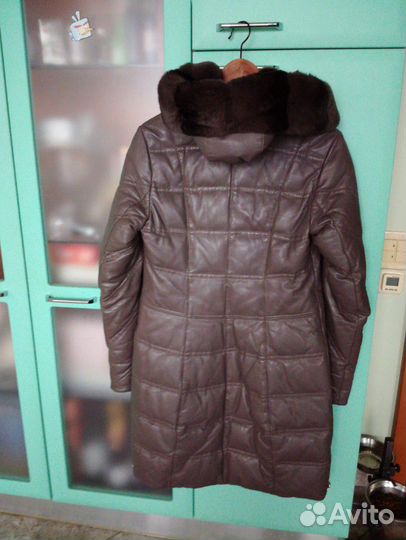 Пуховик кожаный 46