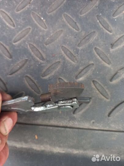 Задняя правая планка колодок Kia Spectra