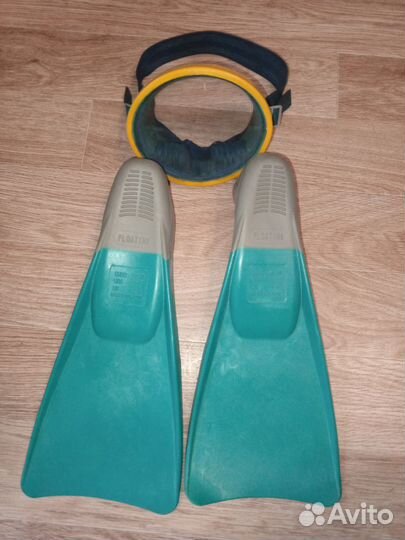 Маска и ласты