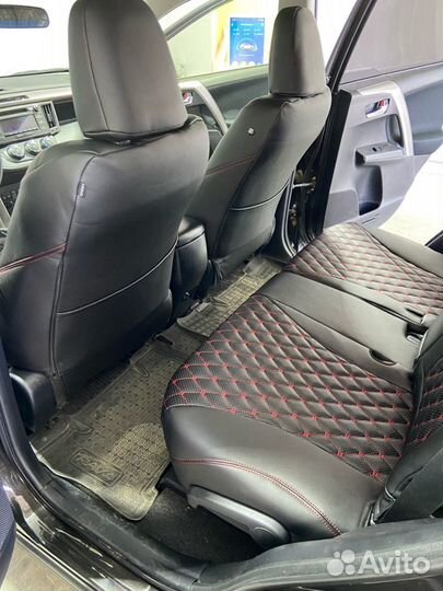 Чехлы Байрон Hundai Solaris10-16 красный ромб