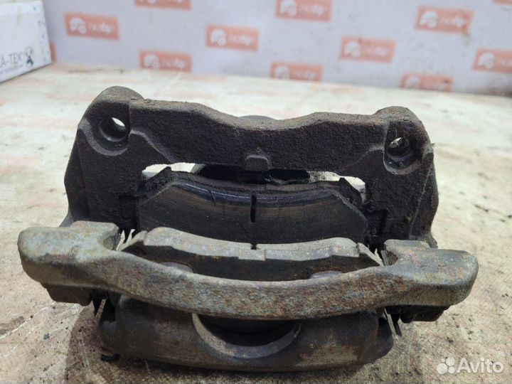 Суппорт Nissan Qashqai J10 HR16 2011