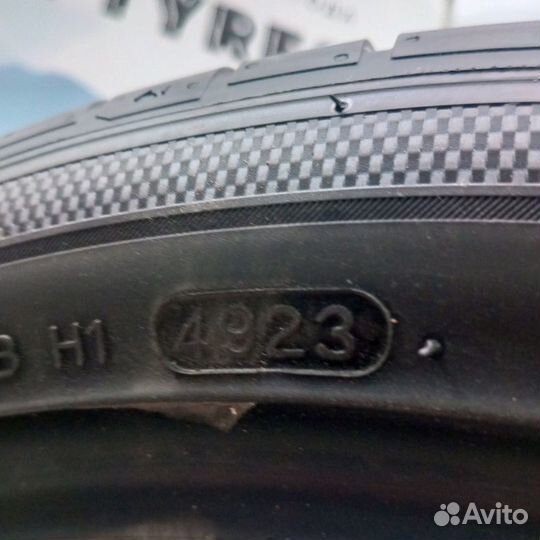 Hankook Ventus S1 Evo 3 K127 285/35 R20 Y