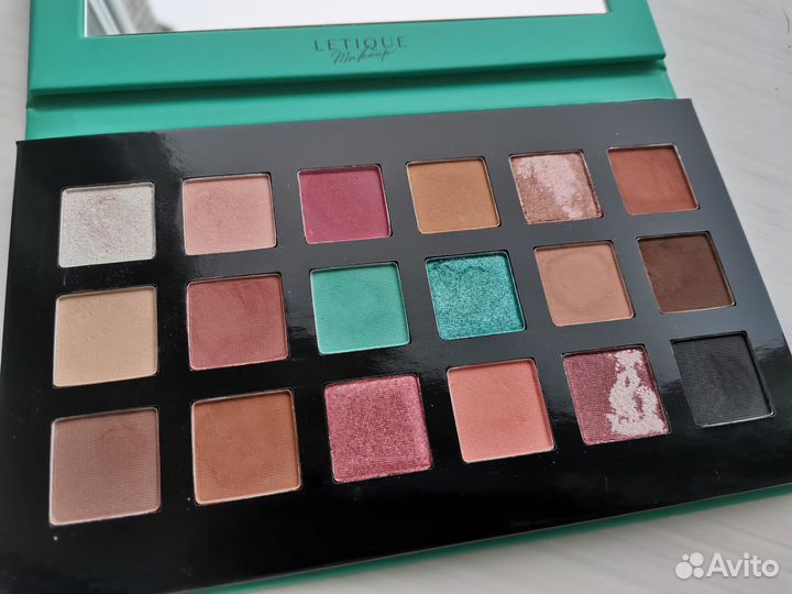 Палетка теней letique 18 цветов