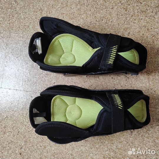 Наколенники хоккейные