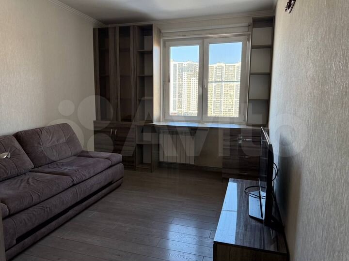 3-к. квартира, 67,8 м², 10/10 эт.