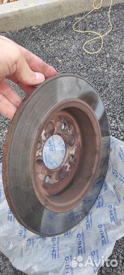 Б/У Задний тормозной диск Solaris 2011