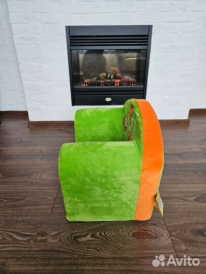 Кресло детское новое