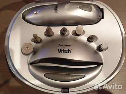 Набор для маникюра и педикюра с сушилкой Vitek