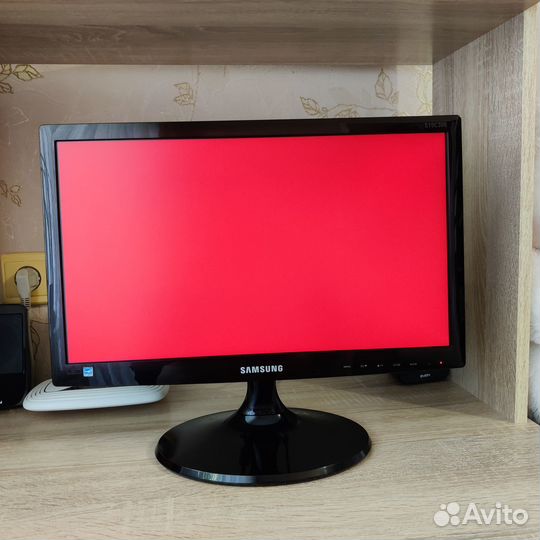 Монитор Samsung 18.5