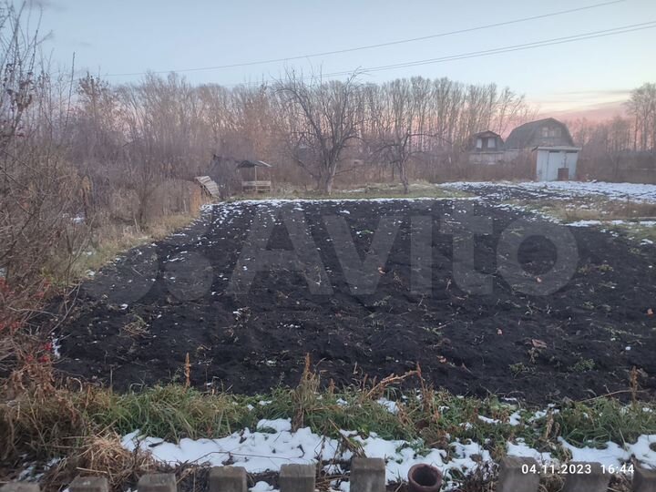 Дача 12 м² на участке 6 сот.