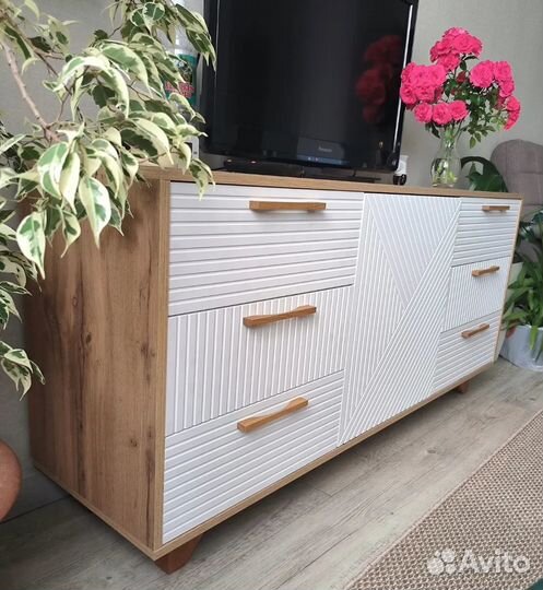 Комод Ньерд Дуб Вотан/Белый с доставкой оригинал