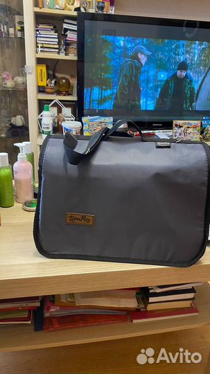 Переноска для кошек и маленьких собак