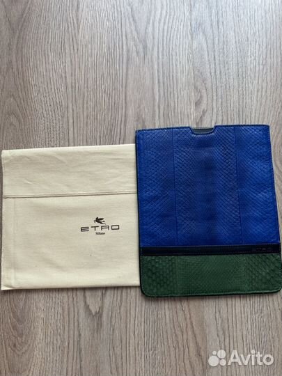 Чехол для iPad бренда Etro из кожи питона, новый