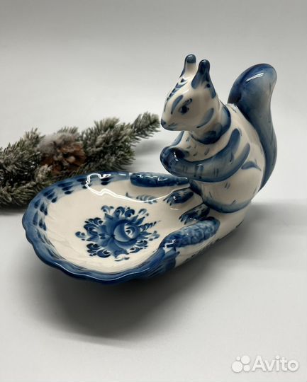 Орешница гжель