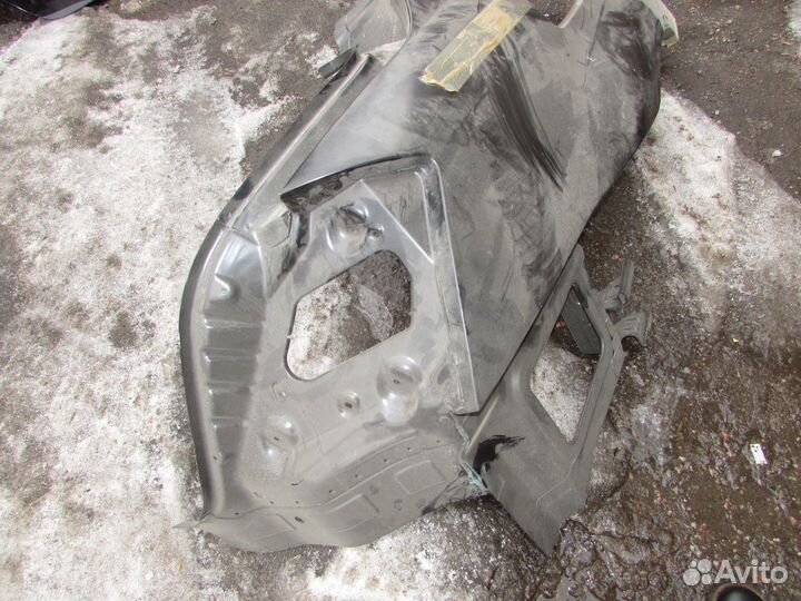 Боковина заднее правое крыло Mercedes S W221