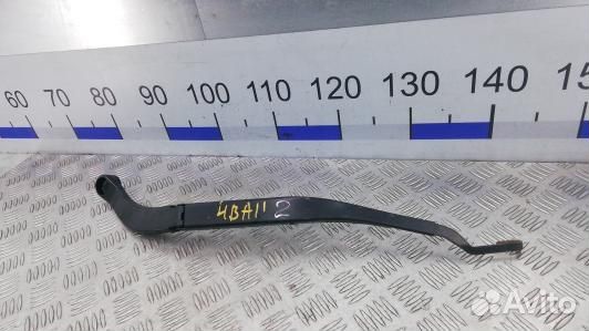 Щеткодержатель лобового стекла jeep cherokee KL (4