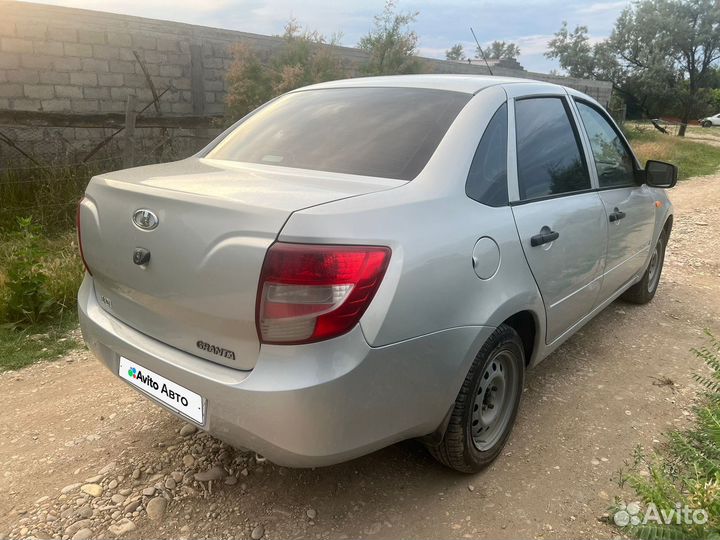 LADA Granta 1.6 МТ, 2014, 130 000 км