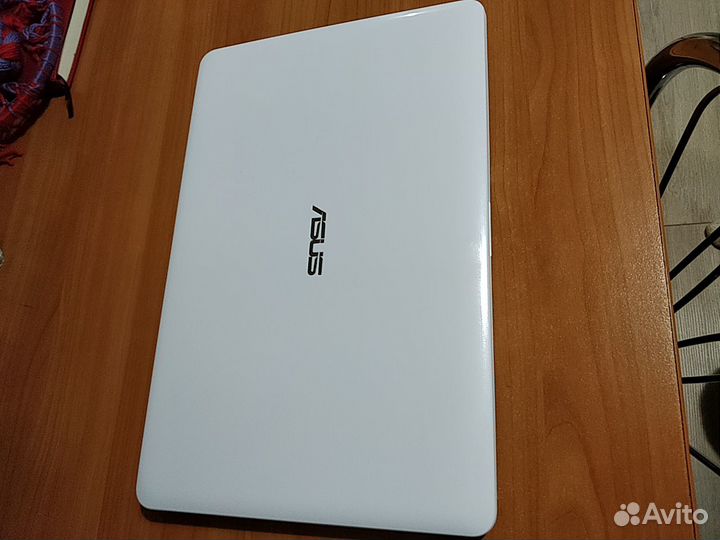 Ноутбук Asus X540LJ / i5 / 4Gb /ssd 500Gb/ GT920