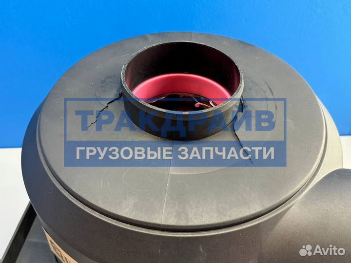 Фильтр воздушный в корпусе Liebher Claas Bomag в сборе для C23610 CF610 (сломано основание корпуса)