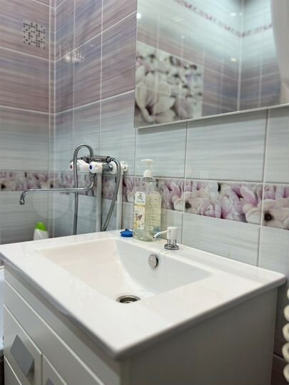 1-к. квартира, 42 м², 8/9 эт.