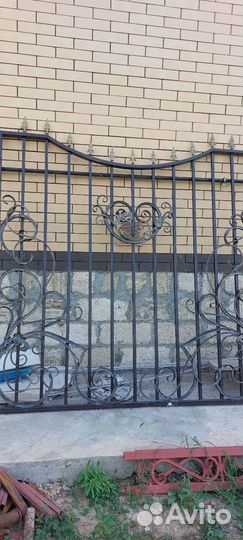 Кованная решётка под полисадник 1.90 на 2м