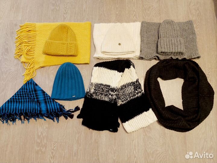 Шапки и шарфы пакетом