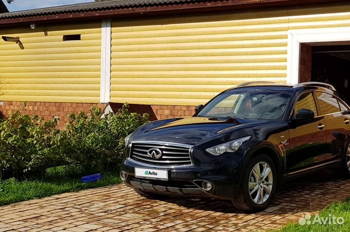Infiniti QX70 3.0 AT, 2016, 120 000 км