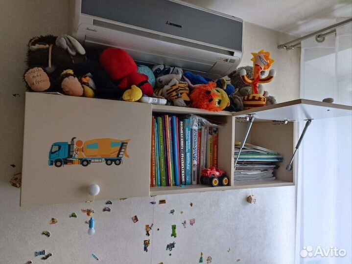 Детская мебель. Кровать+шкаф+полка