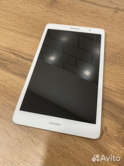 Планшет Huawei mediapad t3