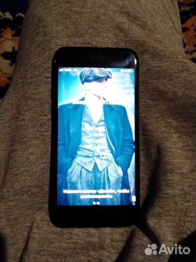 Телефон iPhone 7 32гб