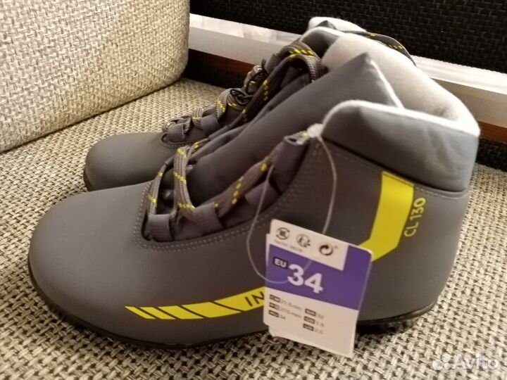 Ботинки для классических беговых лыж новые
