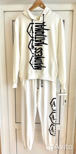 Спортивный костюм женский 46 размер