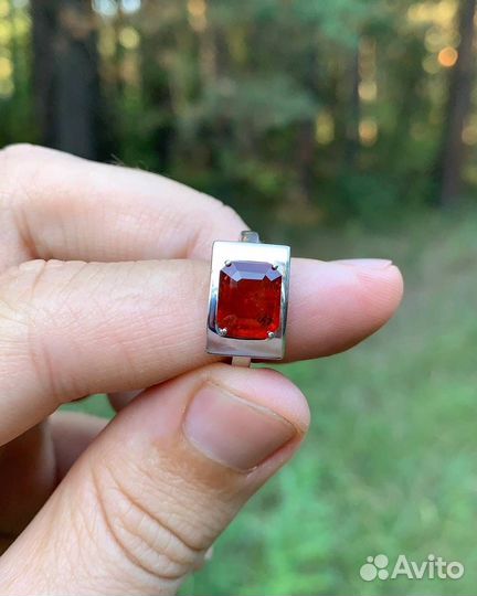 Кольцо с гранатом (спессартин)