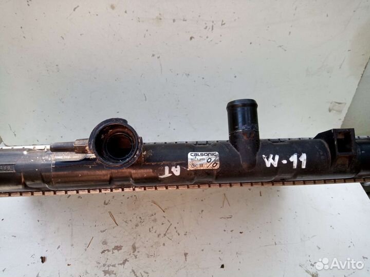 Радиатор охлаждения двигателя Nissan Avenir W11