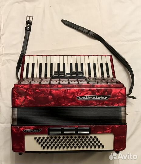 Продам аккордеон weltmeister serino