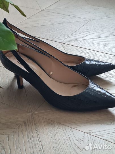 Продаю туфли