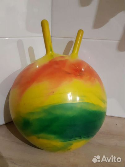 Мяч прыгун с рожками для детей