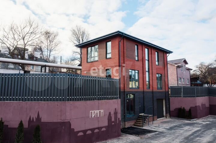 Таунхаус 90 м² на участке 1,5 сот.