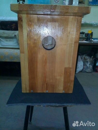 Скворечник лакированный