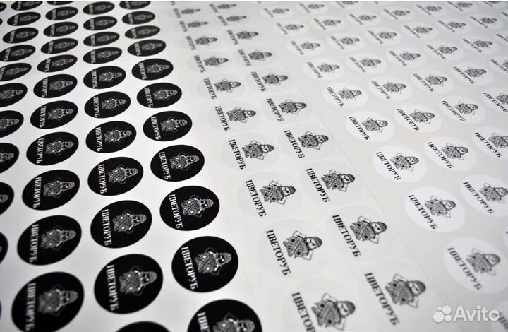 Печать наклеек