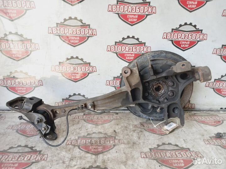 Ступица задняя левая Subaru Legacy BH5 EJ206 2001