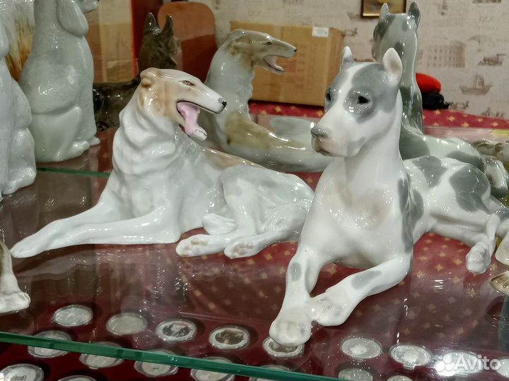 Фарфоровые статуэтки лфз собаки
