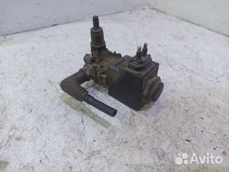 Электромагнитный клапан