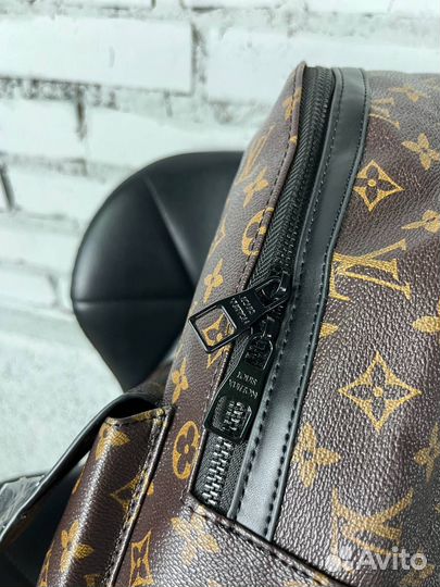 Рюкзак Louis Vuitton LV