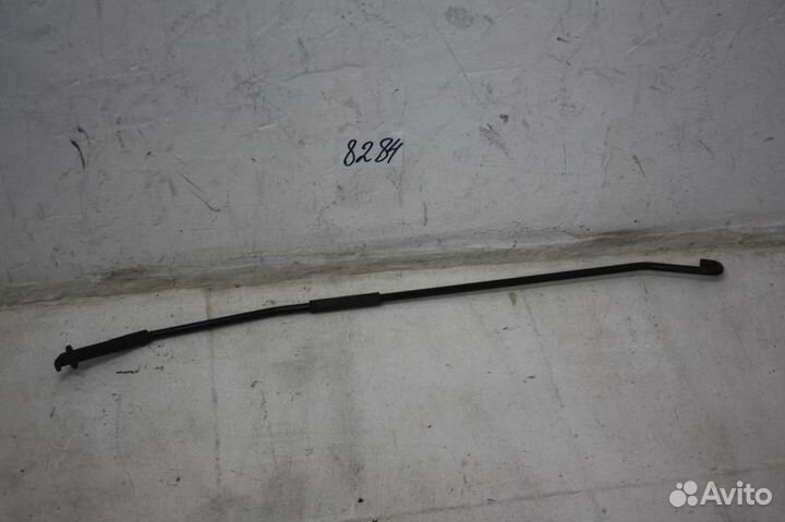 Упор капота Nissan Almera G15