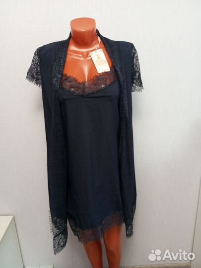 Комплект сорочка и накидка новый 44 размер