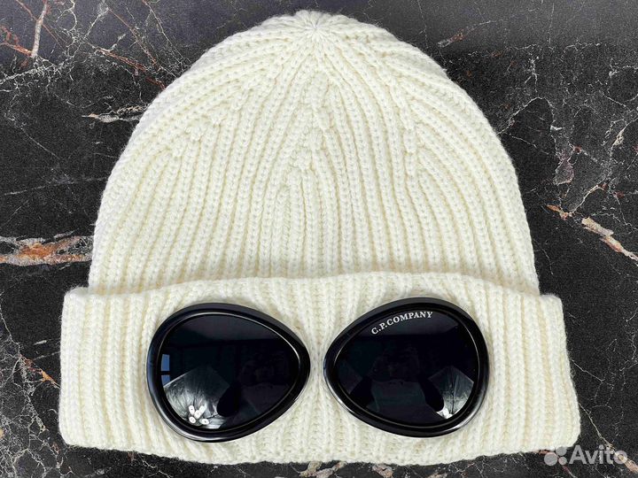 Шапка C.P. Company Two Lens