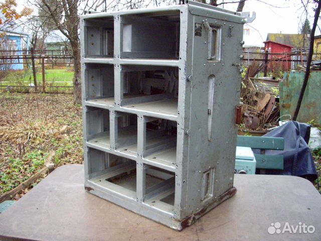 Радиостанция Р-409. Корпус основной стойки