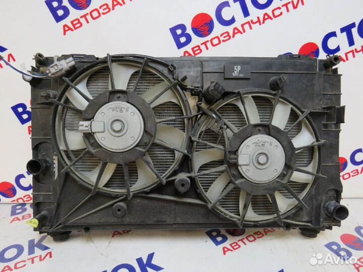 Радиатор основной toyota prius ZVW30 2ZR-FXE