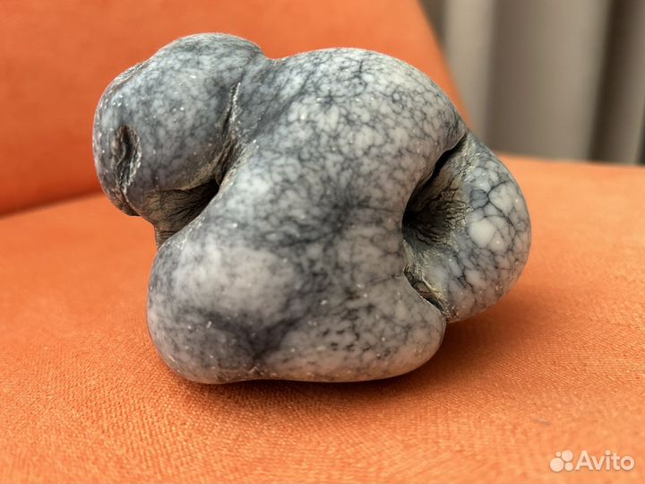 Камень кахолонг